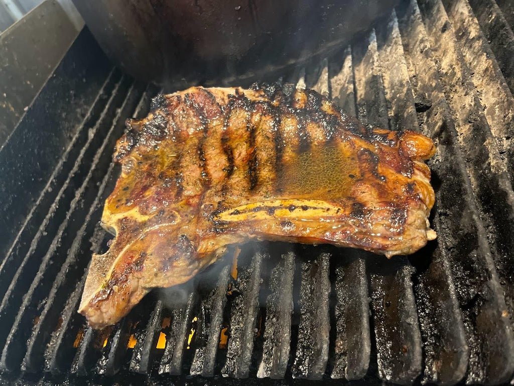 Seasoned ribs on a grill